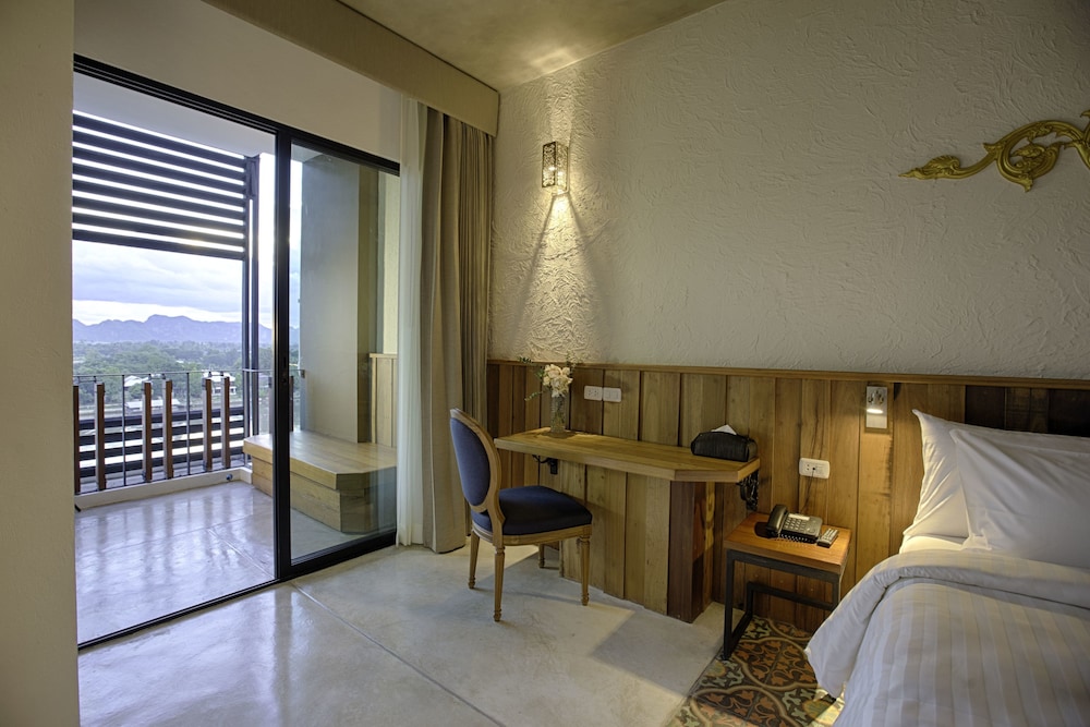 Natee the Riverfront Hotel Kanchanaburi 13/38