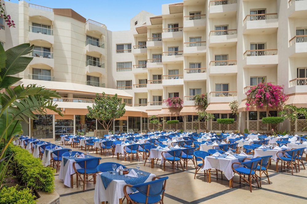 Seagull Beach Resort - Families and Couples Only 6/50