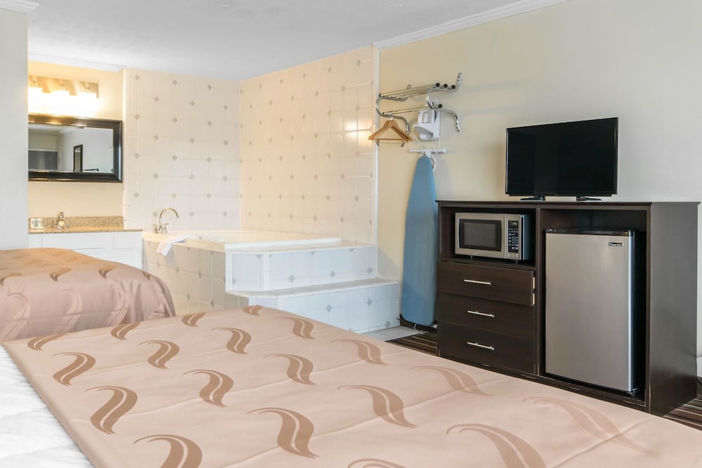 Quality Inn & Suites Horse Cave - Cave City 20/39