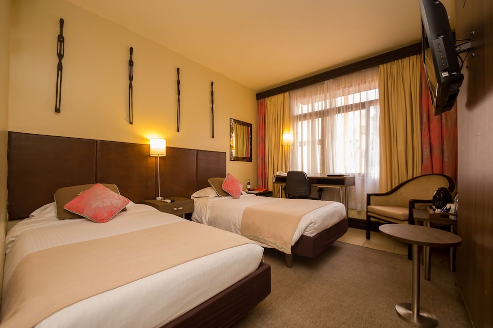 Standard, Twin Beds, Muthu Silver Springs Hotel Nairobi 3/9