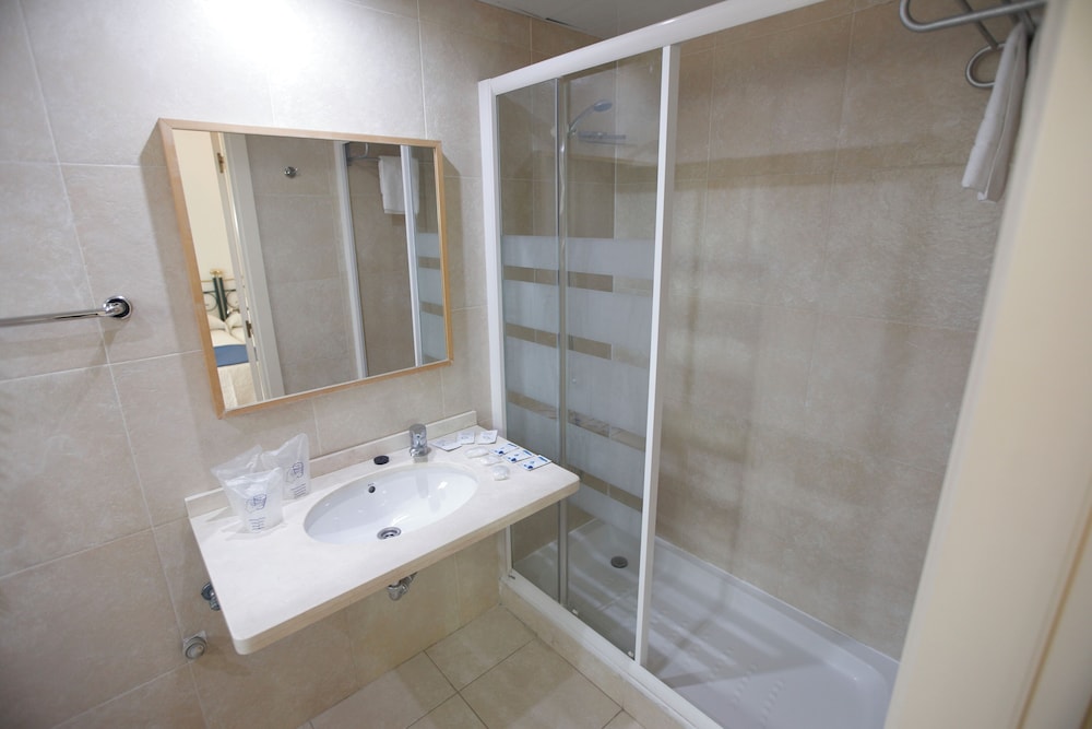Malaga Hotel Eliseos 50/51