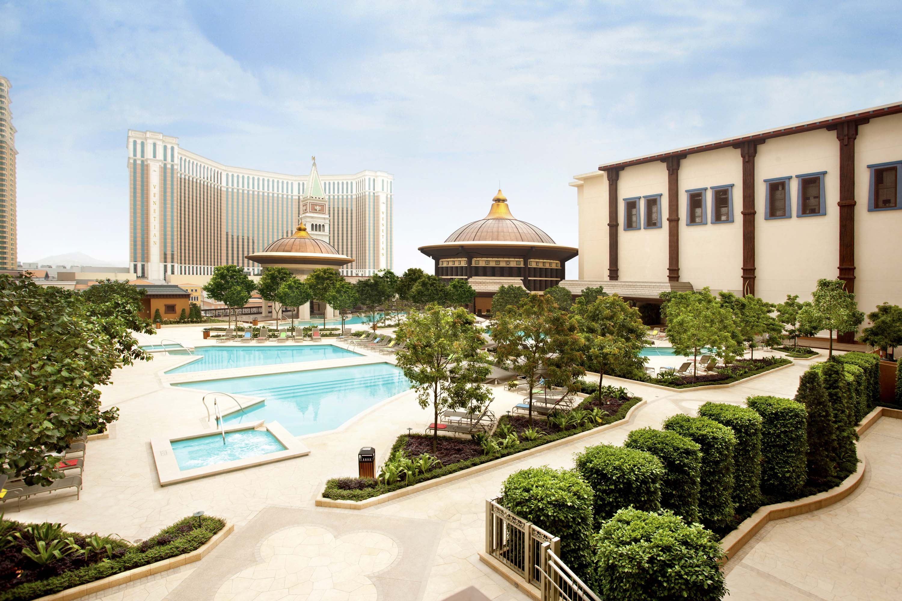 The Londoner Hotel (ex Holiday Inn Macao Cotai Central) 42/50