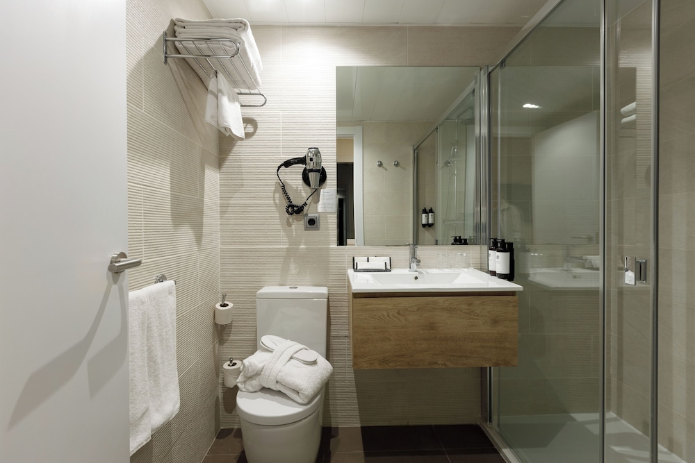 Aparthotel Mariano Cubi Barcelona 64/67