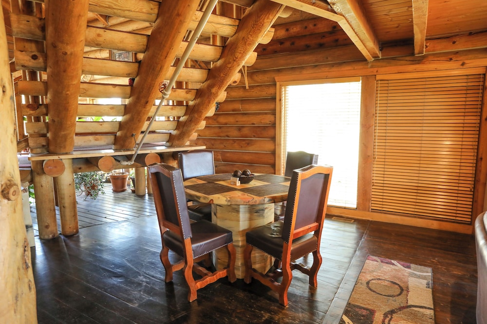 The Boulder Creek Lodge 51/64