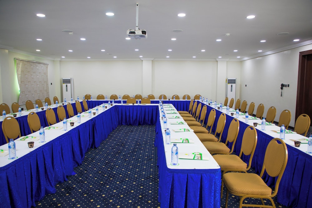 Crystal Palm Hotel 42/49