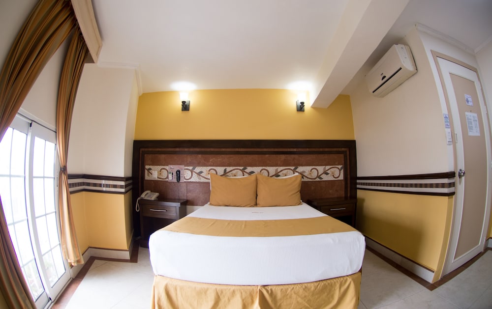 Villa Las Margaritas Sucursal Caxa Hotel 33/68