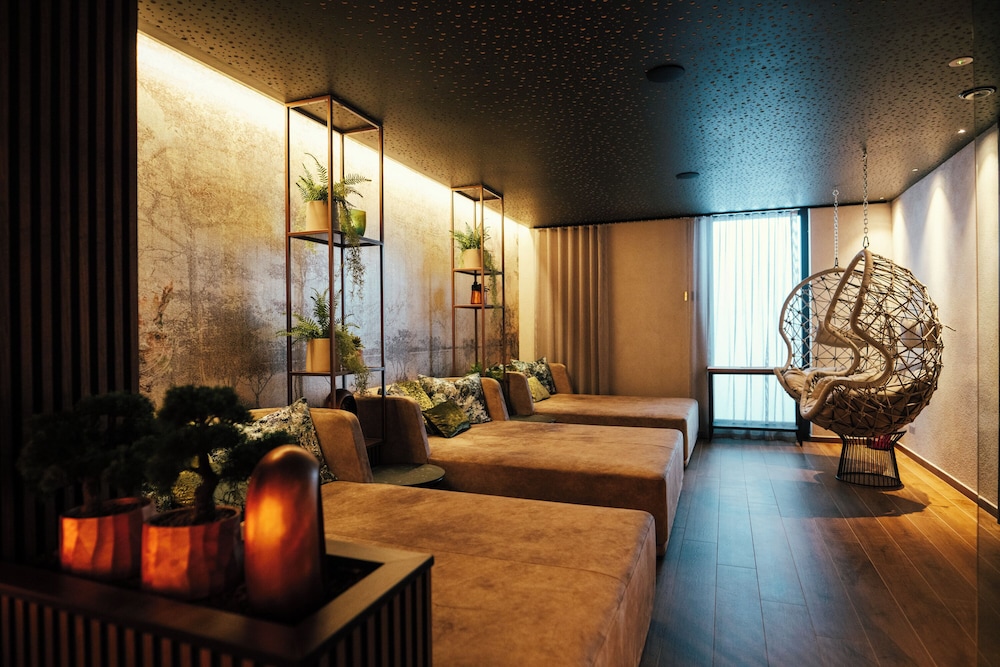 ADLER MERYEM wellness hotel 53/63