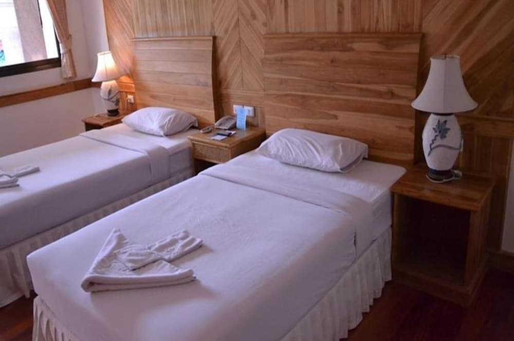 White Sand Princess Hotel 12/39