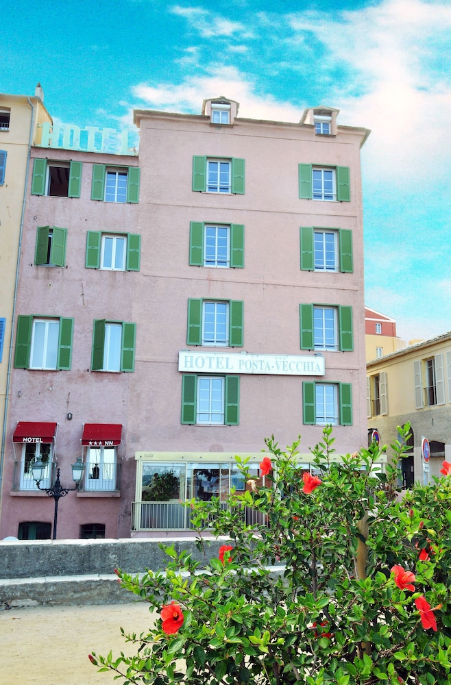 Hotel Posta Vecchia 3/84