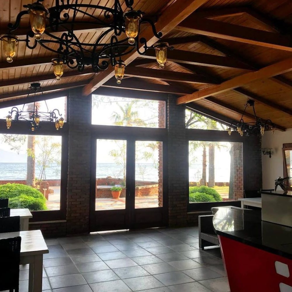 Kumlubuk Maris Hotel 20/29