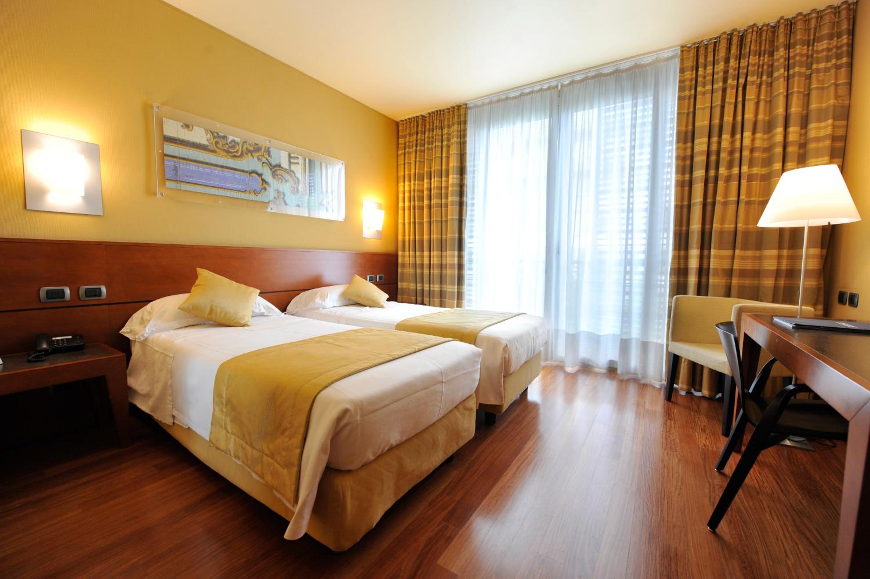 Superior, Double or Twin Bed