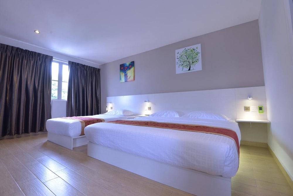 Hotel Pintar 15/45