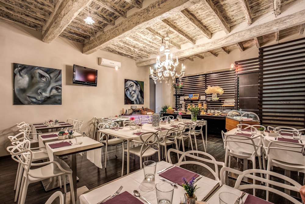 Trevi B&B Roma 60/74