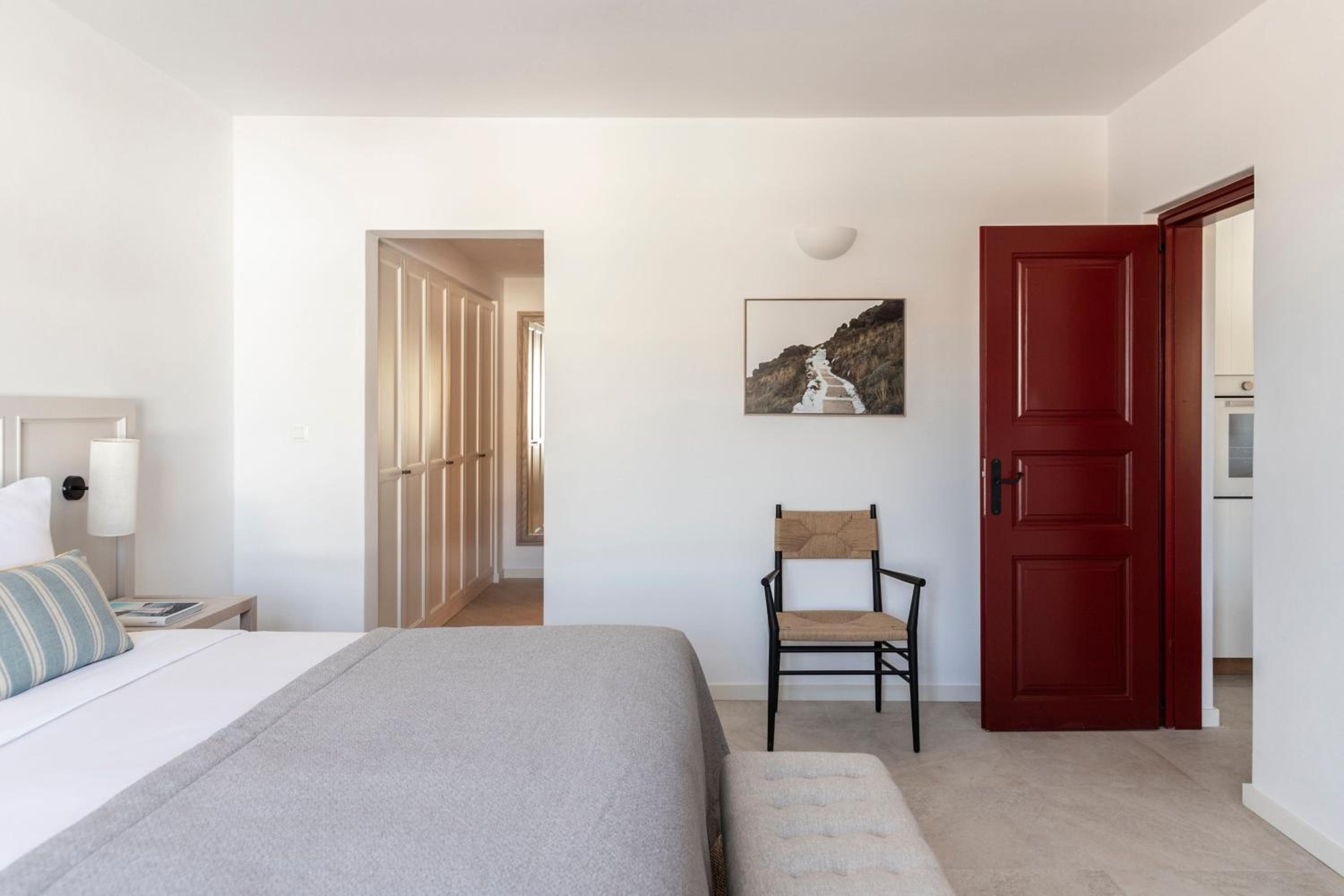 Athenian, 2 Bedrooms, Suite, Inland View, Balcony