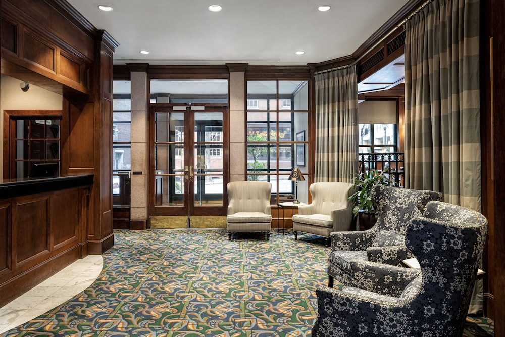 The Berkeley Richmond, Outset Collection by Hilton 48/65