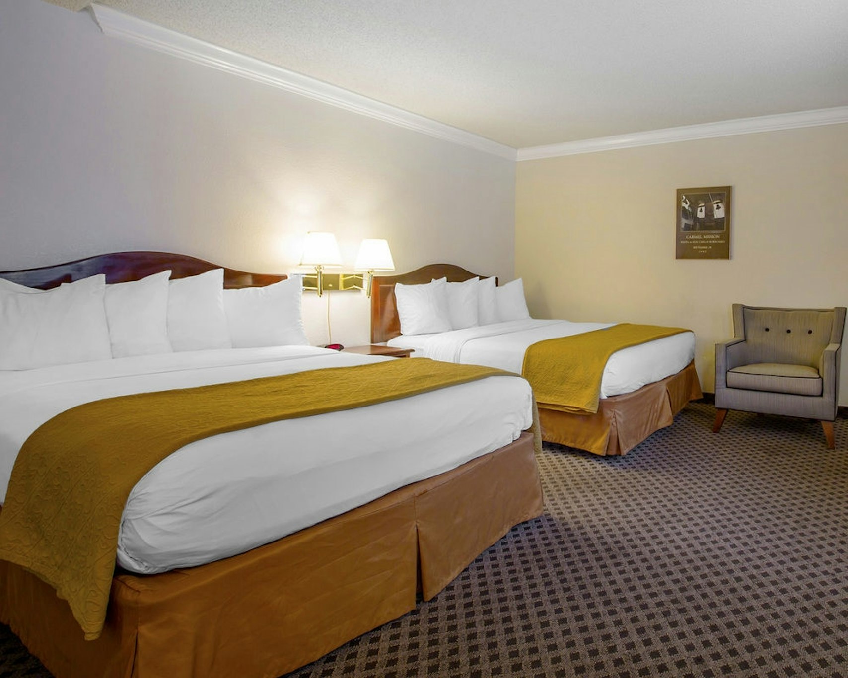 Arbor Inn Monterey 13/33