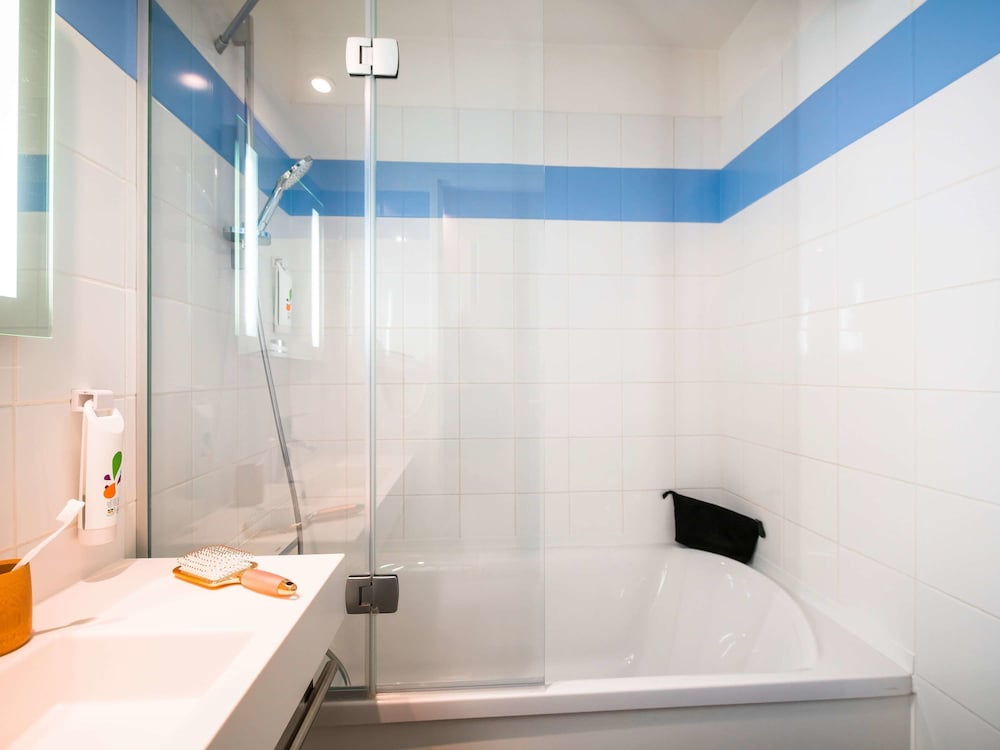 ibis Styles Strasbourg Stade de la Meinau 11/65
