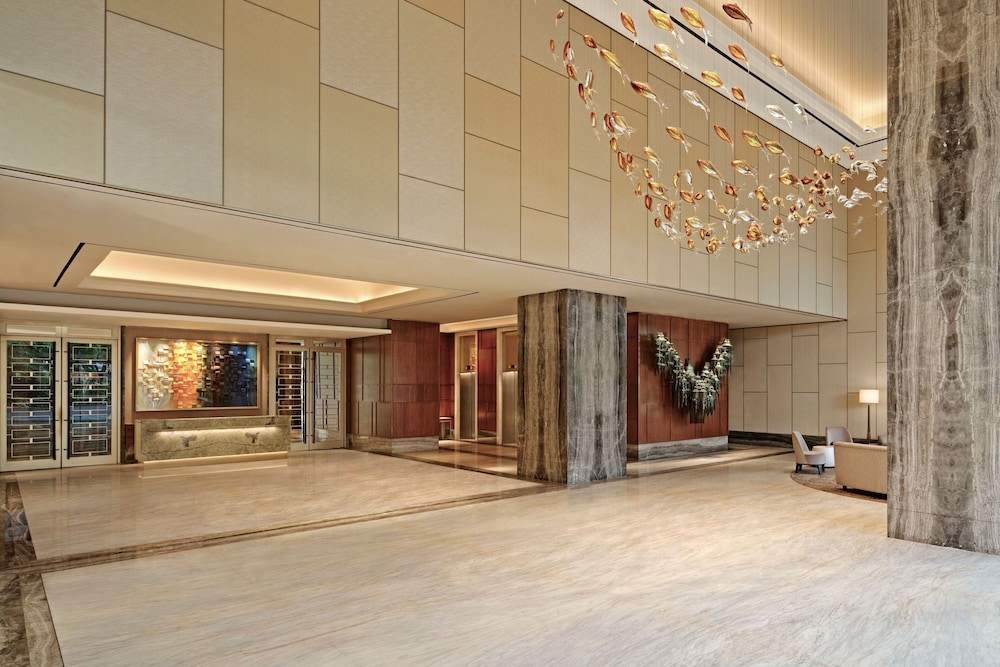 The Westin Surabaya 6/48