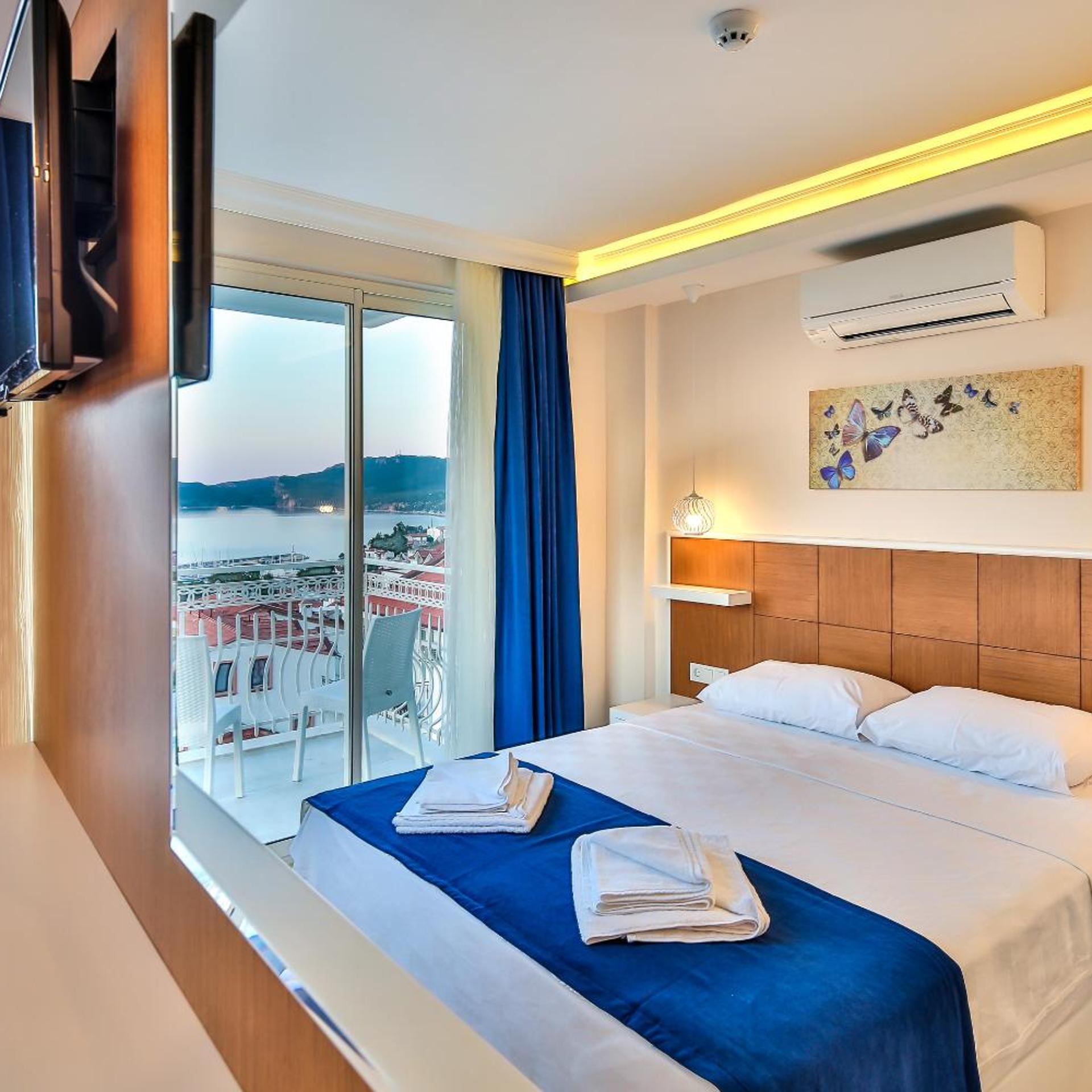 Oreo Hotel 23/74