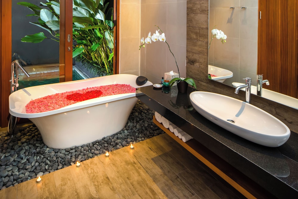 S18 Bali Villas 65/66
