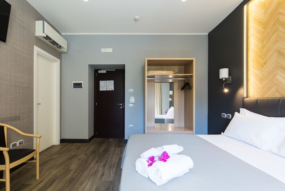 Hotel Plana 46/77