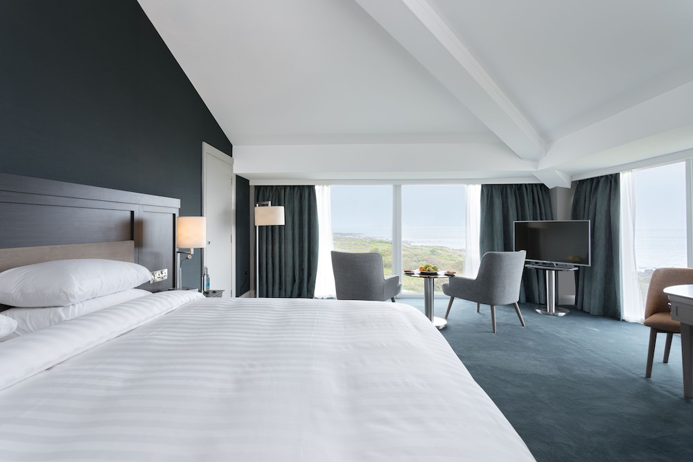 Connemara Coast Hotel 18/69