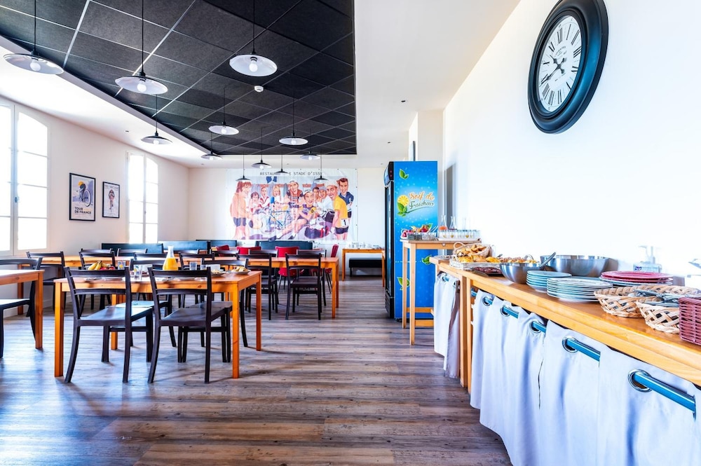 GRAND GITE HOTEL LE NESK 54/65