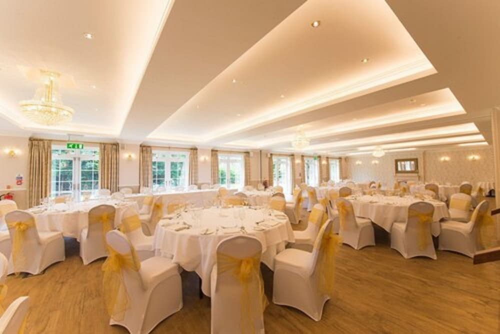 Beaulieu Hotel 36/50