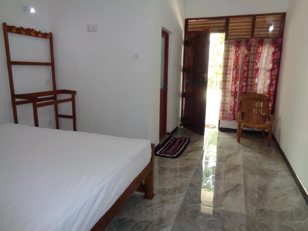 Jayaru Guest House 10/36