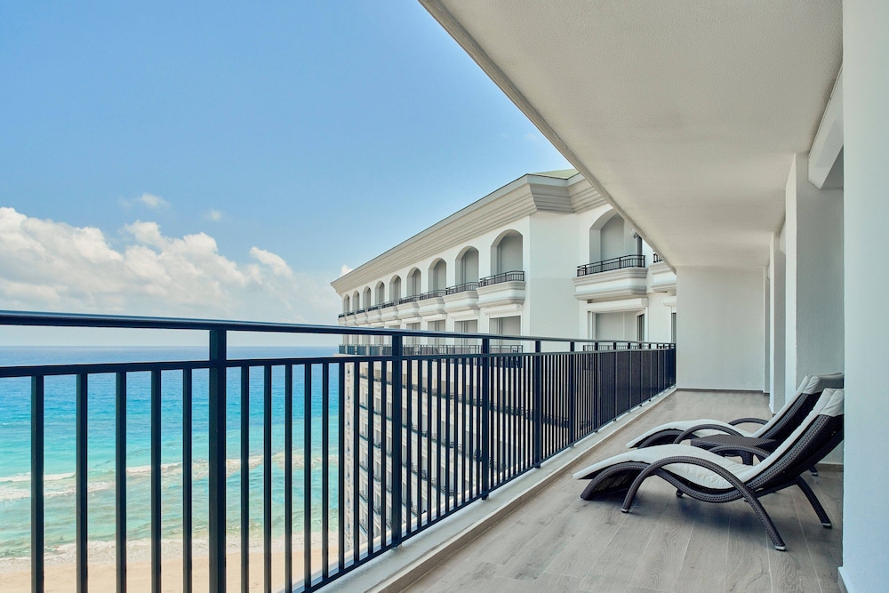 Jw Marriott Cancun Resort in CANCUN