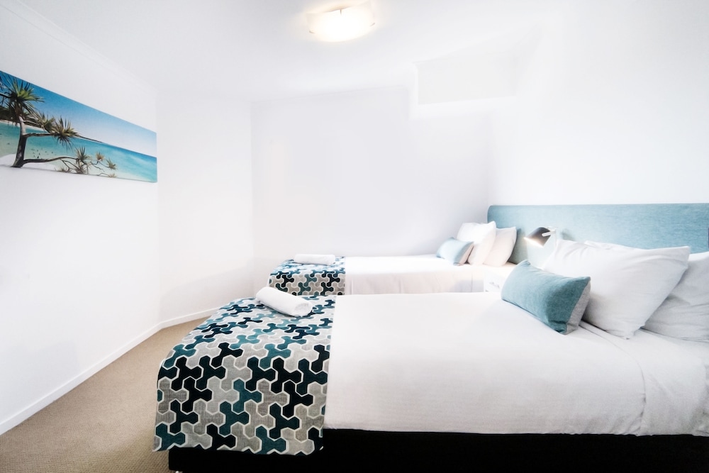 Ocean Views Resort 34/70