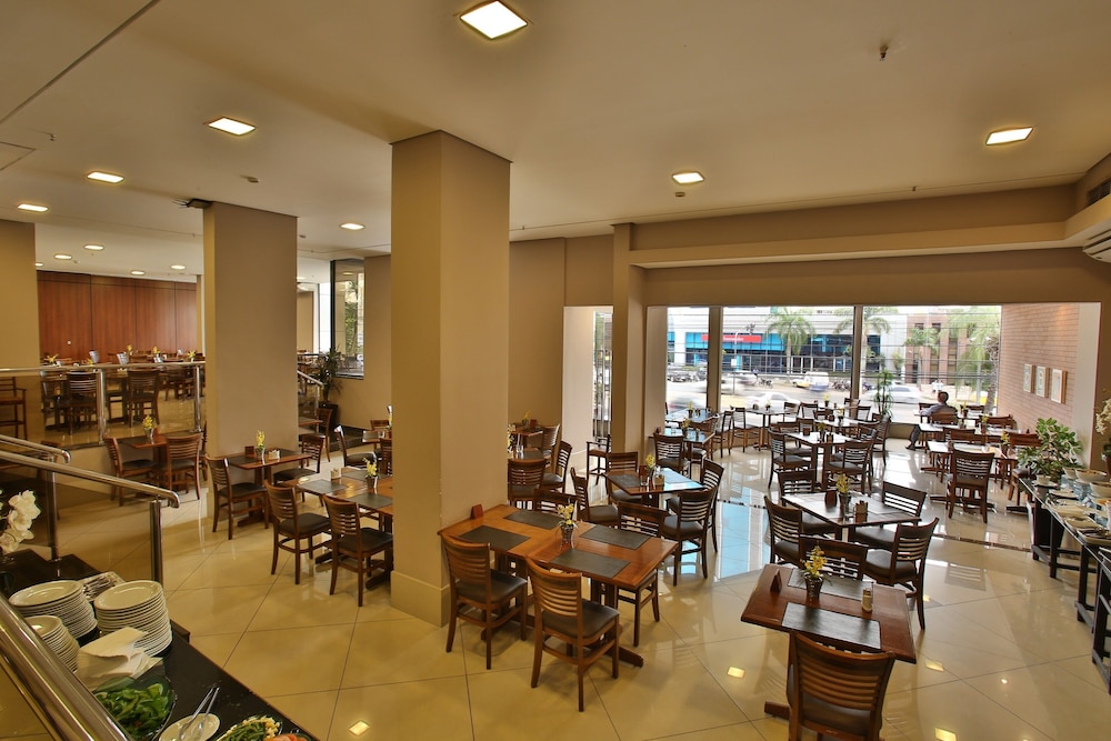 PAIAGUAS PALACE HOTEL 50/67