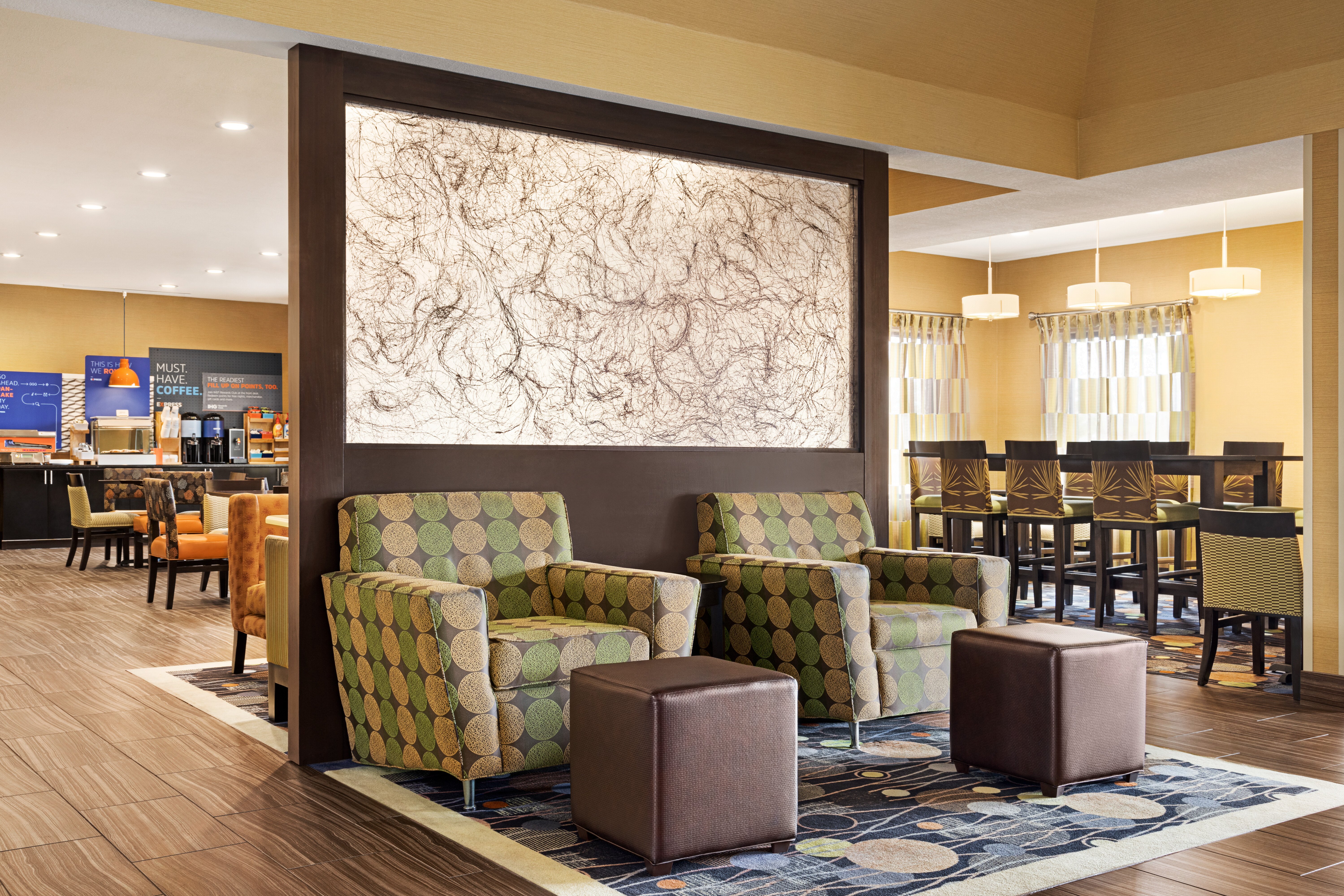 Holiday Inn Express Hotel Suites Edmond 49/63
