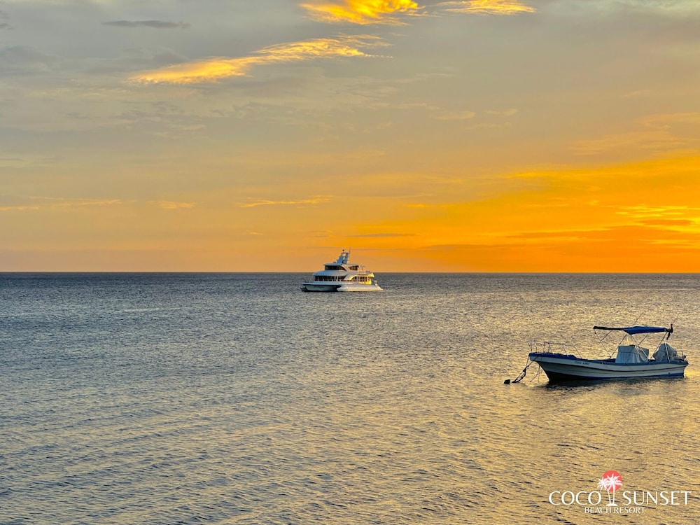 Coco Grove Beach Resort 48/50