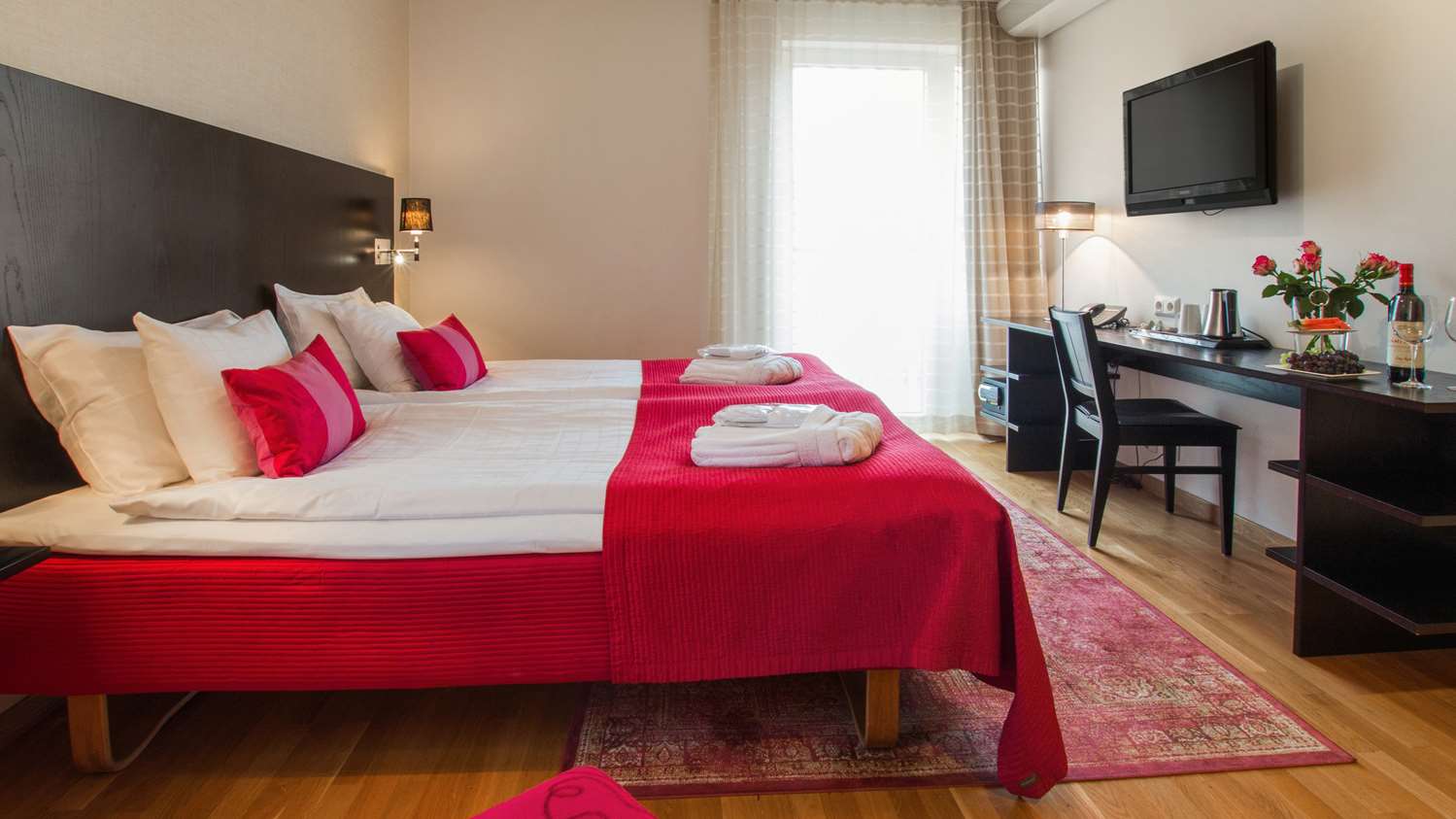 Superior, Double Bed, Balcony, Best Western Plus Time Hotel 2/4