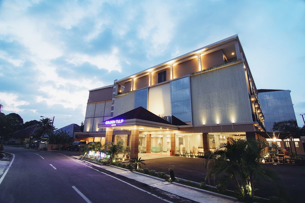 Golden Tulip Essential Belitung 1/59
