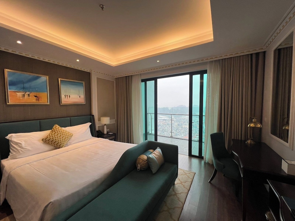Flc Ha Long Bay Golf Club And Luxury Resort 13/67