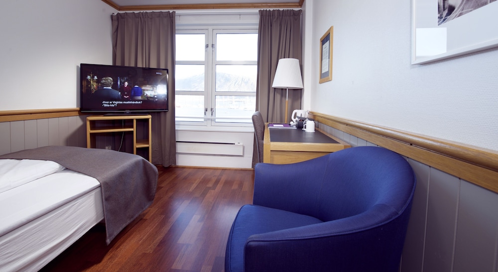 Home Hotel With 25/35