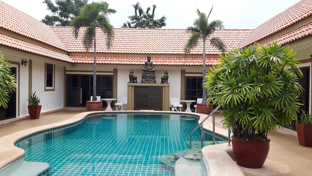 Siam Court 1/50