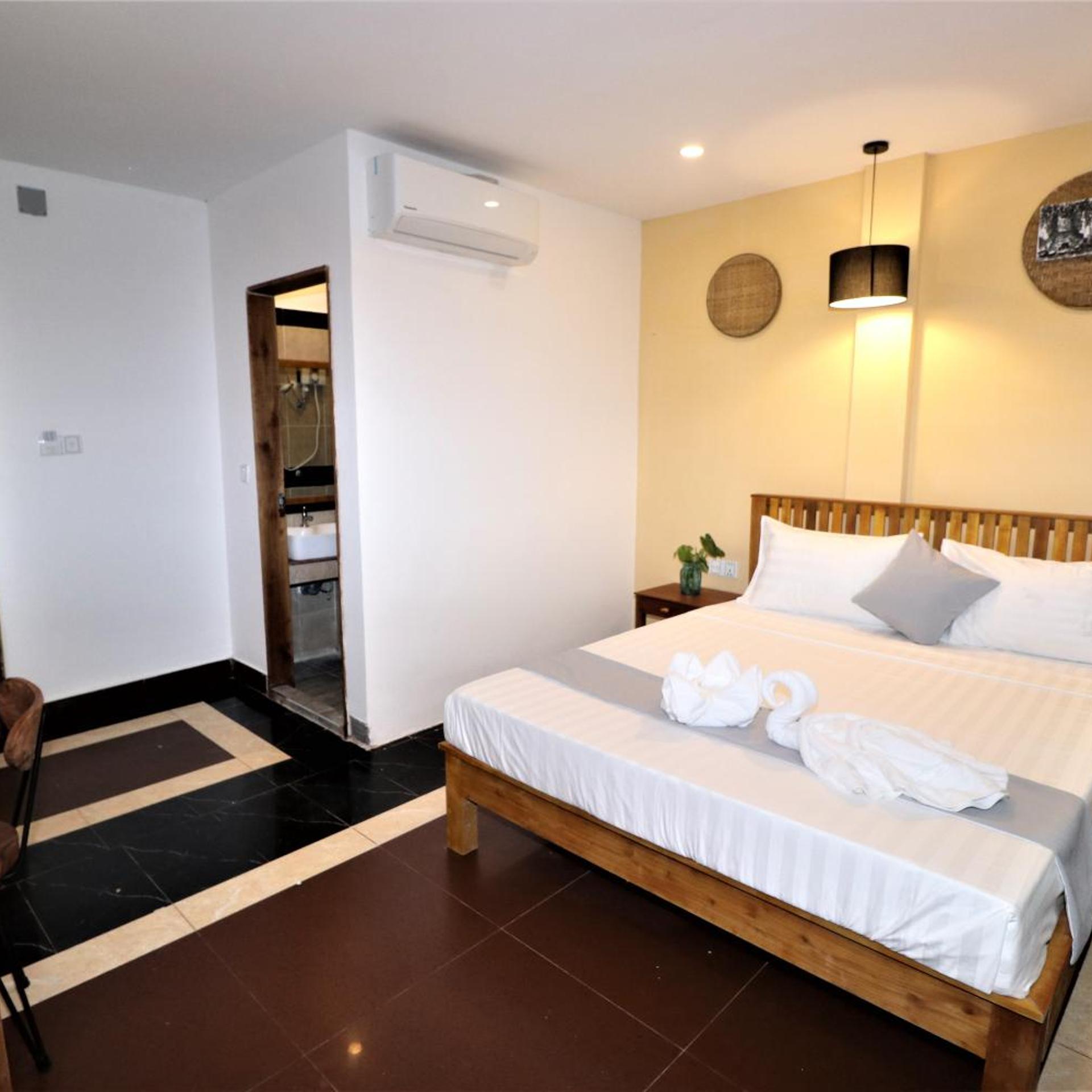 SUPERIOR, DOUBLE BED, NO VIEW