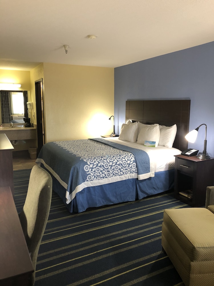Days Inn By Wyndham Holbrook 14/45