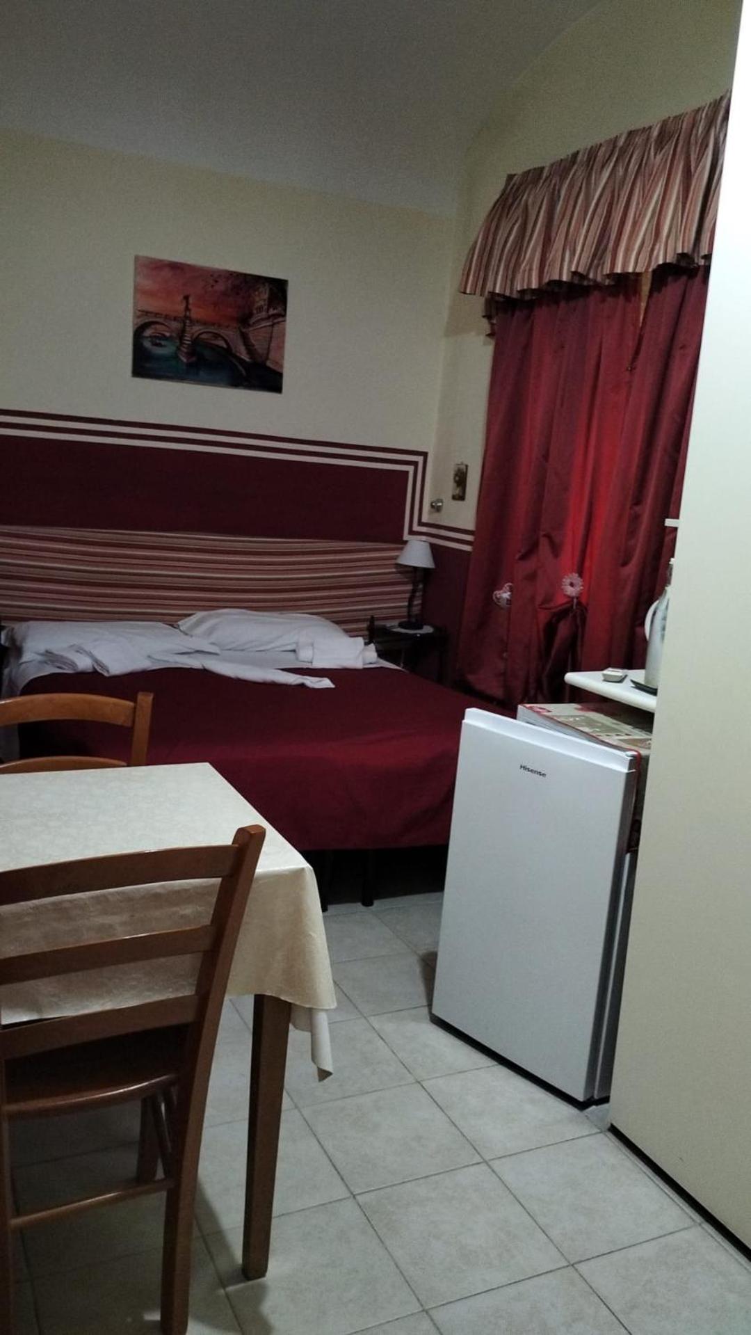 Bed Breakfast And Cappuccino 3/50