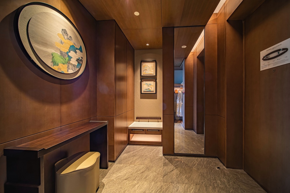 Hualuxe Hotels And Resorts Nanjing Yangtze River 24/50