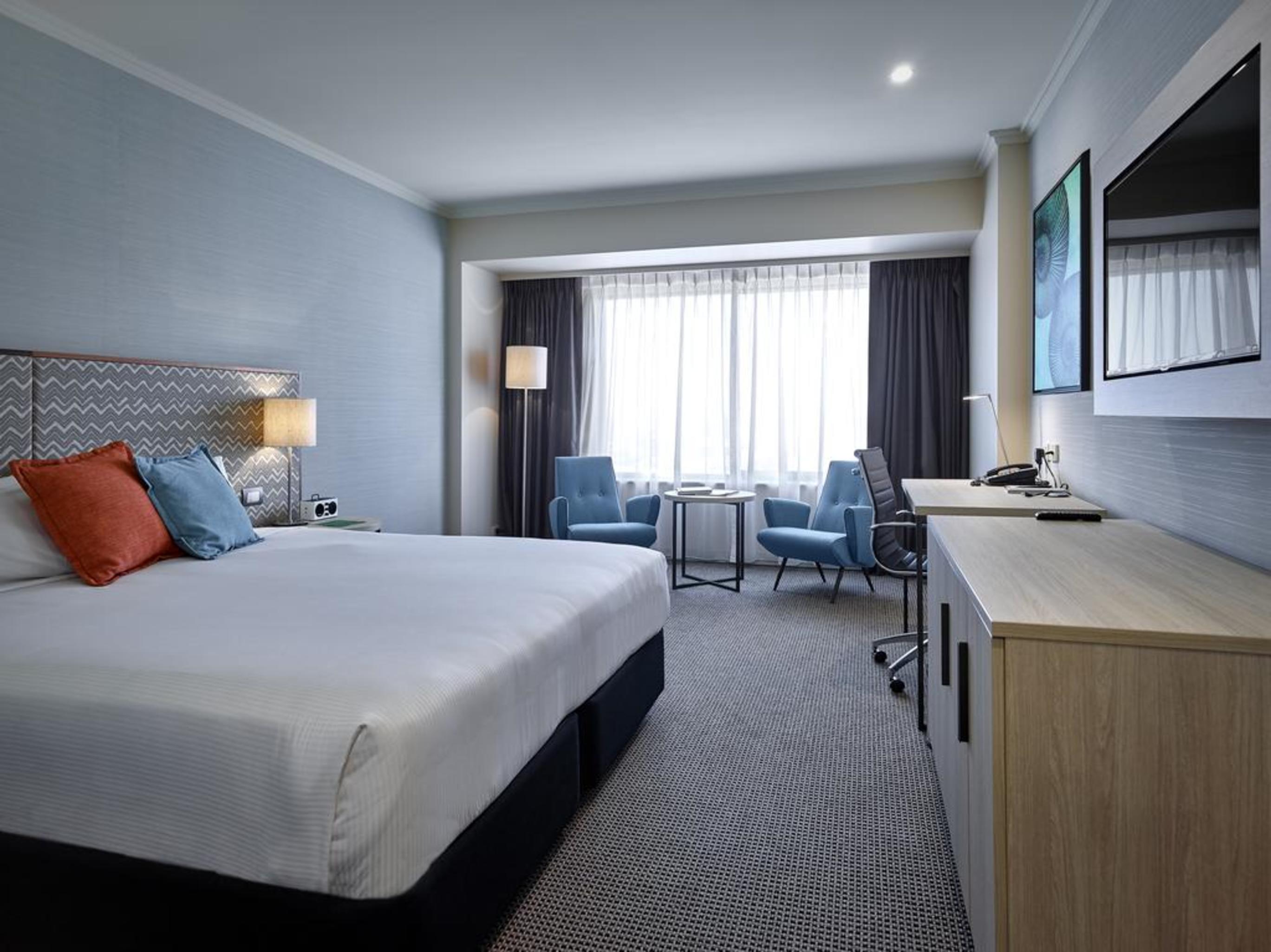 Grand, 1 King or 2 Queen Beds, Ocean View