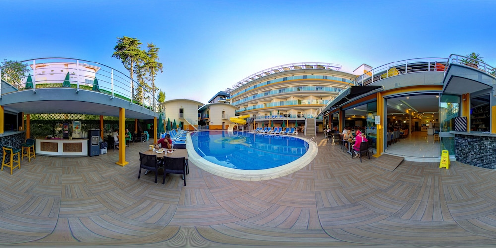 Arsi Enfi City Beach Hotel 6/72