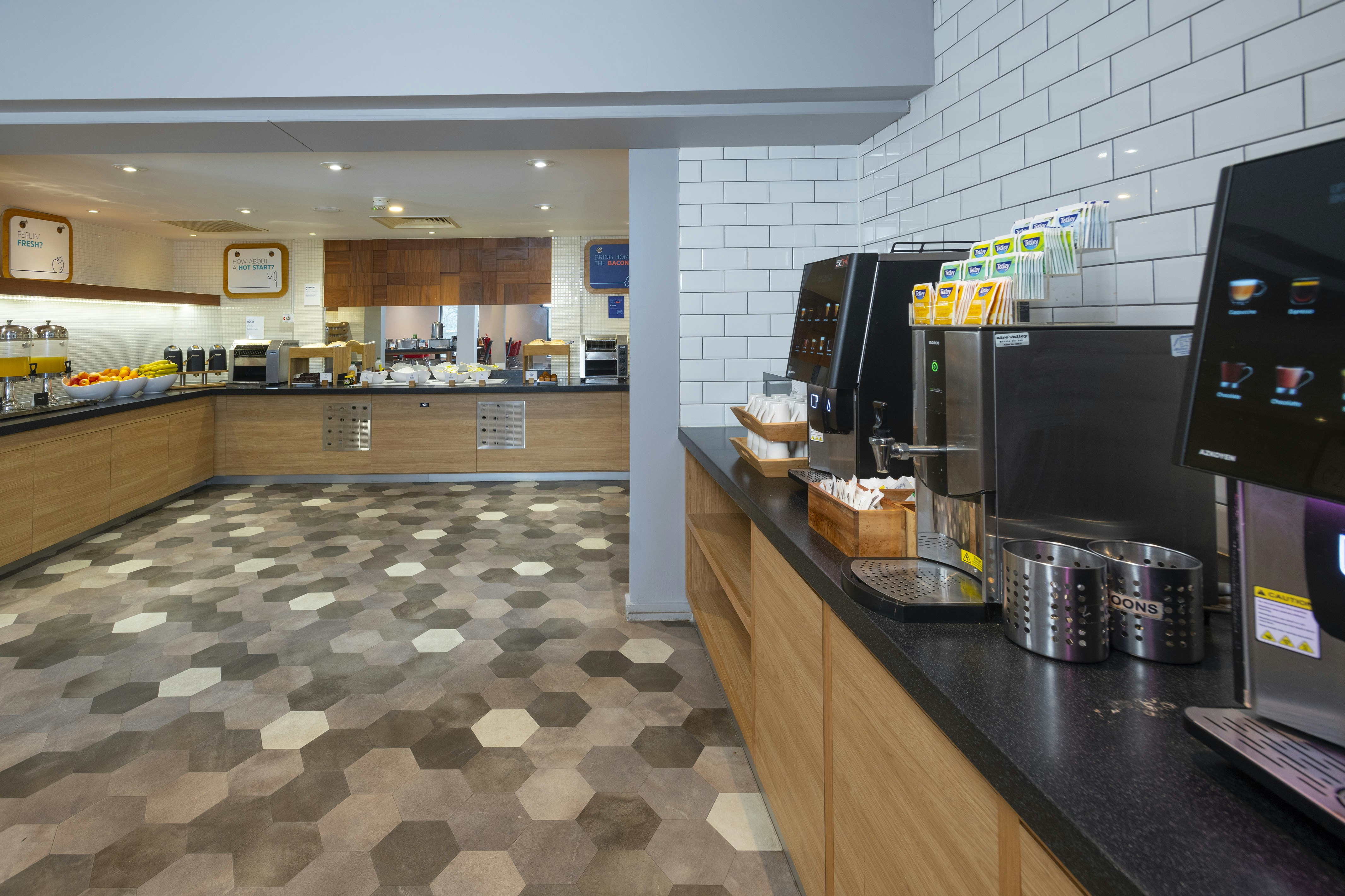 Holiday Inn Express Stevenage 11/66