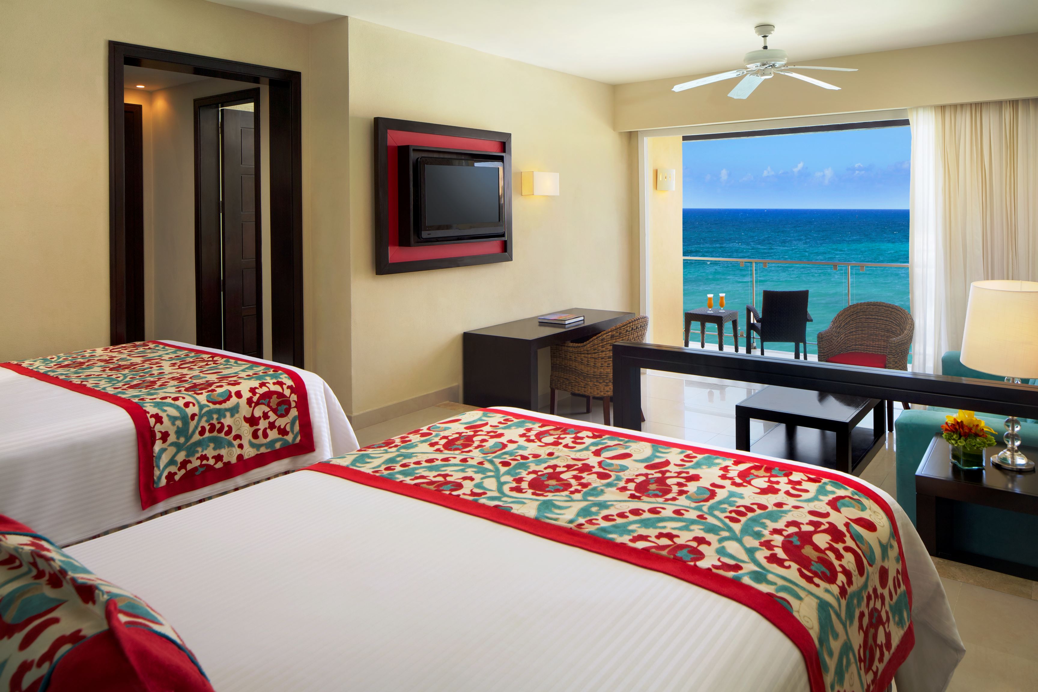 Junior Suite, Double Bed, Ocean Front