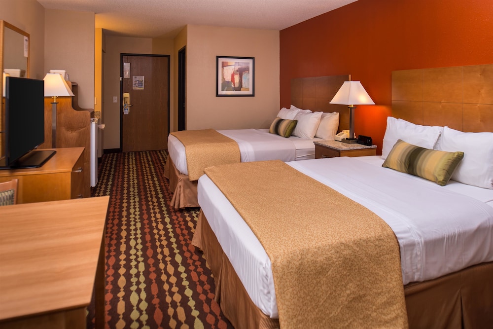 Best Western Ambassador Inn & Suites 5/21