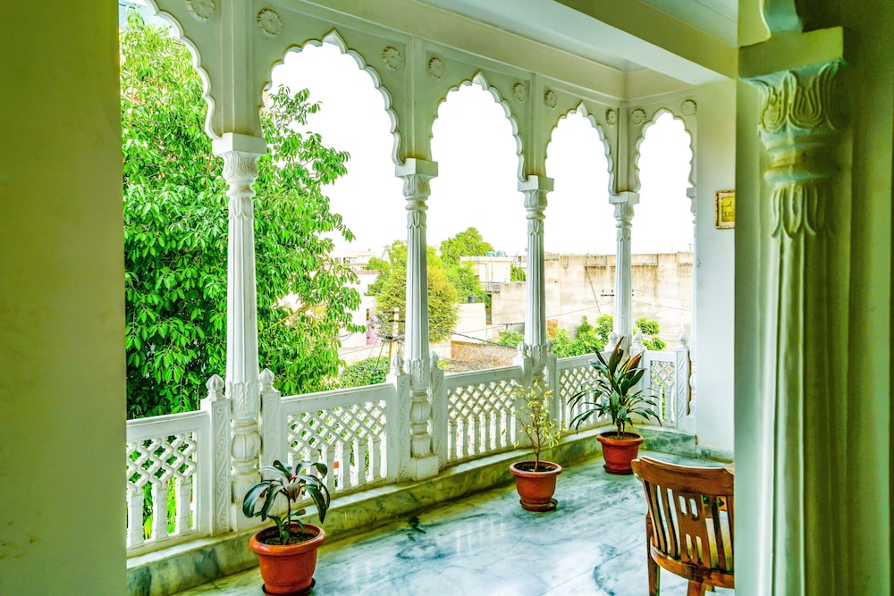Harsoli Haveli 28/31