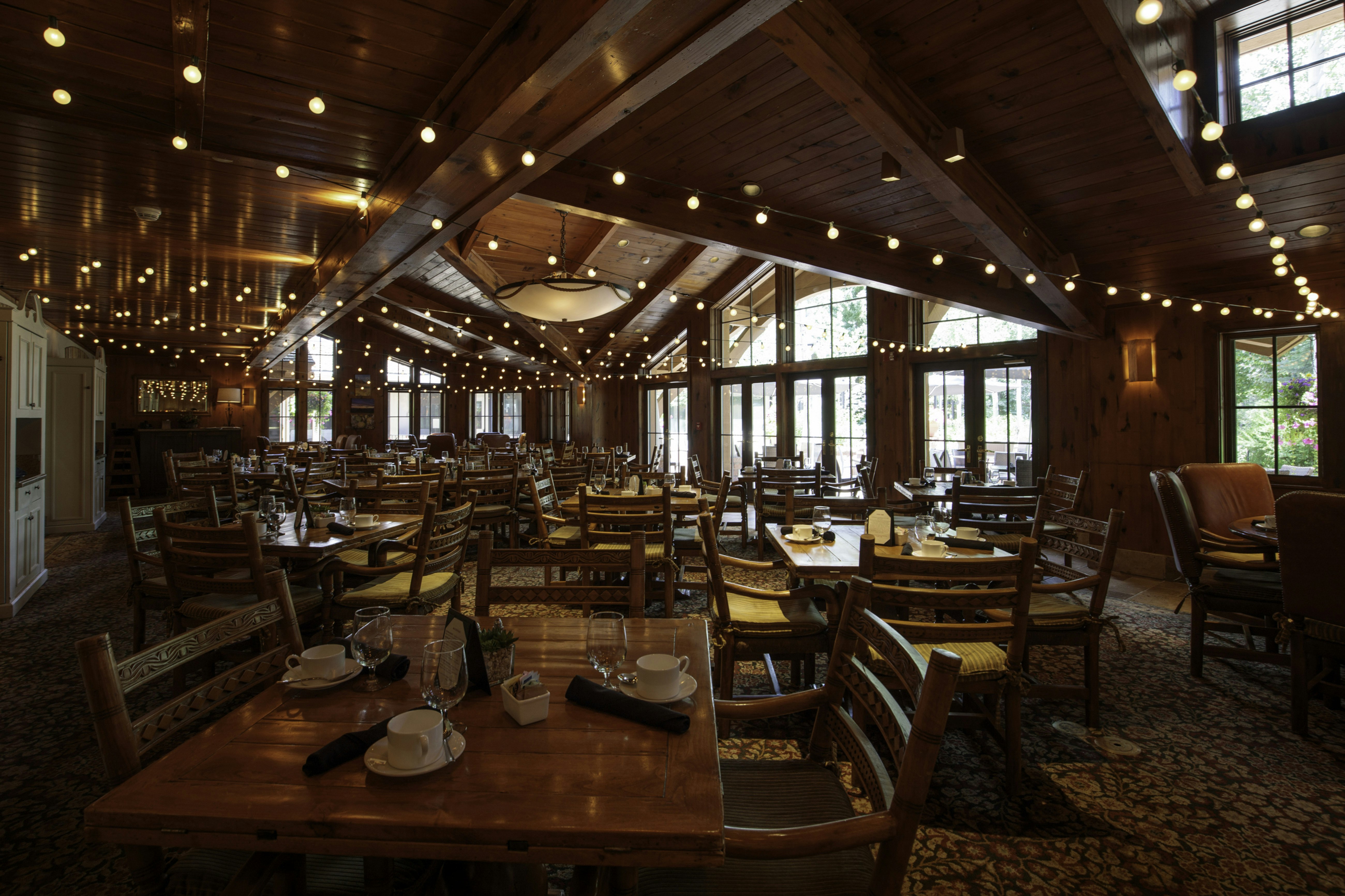 Lodge at Vail Rock Resorts 64/81